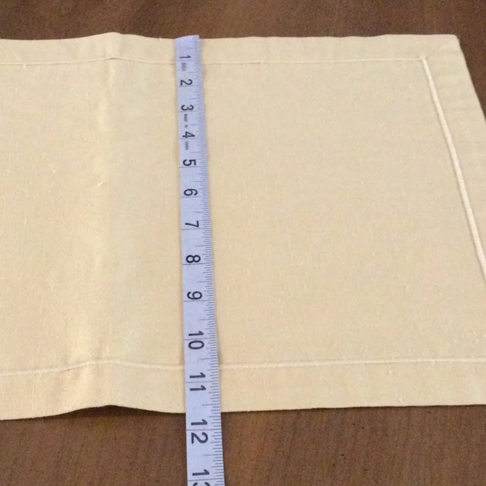 Unbranded Pale Yellow Set of 4 Placemats